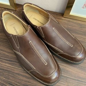 Johnston & Murphy Loafers Brown Sheepskin Leather Slip Shoes 20-7468 Size 9 1/2